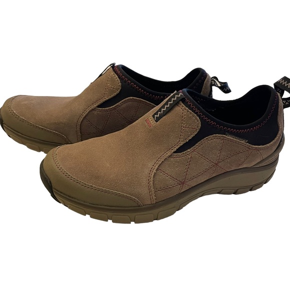 Clarks Wavewalk Slip On Clogs.  Size 6.5 - Picture 2 of 11